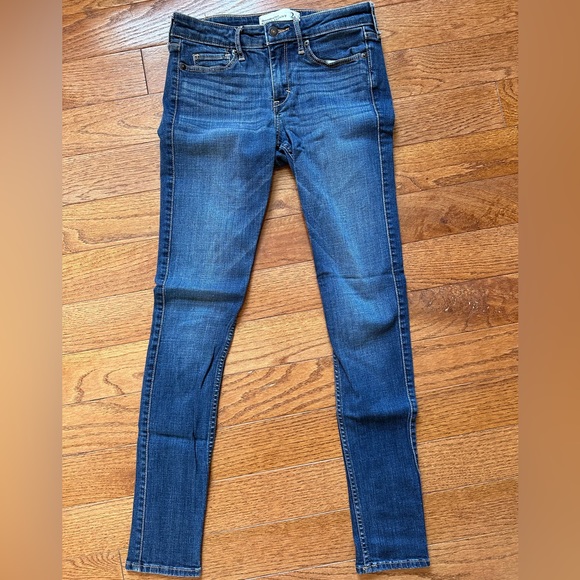 Abercrombie & Fitch Super Skinny Jeans Size 2R - Picture 4 of 10